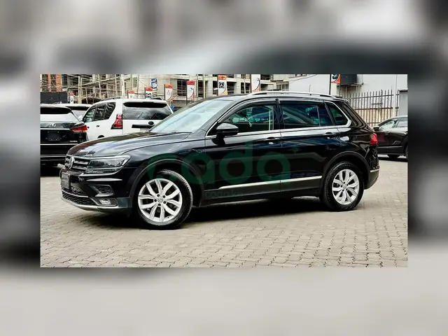 2019 Volkswagen Tiguan R-Line 2.0 TDI 4MOTION