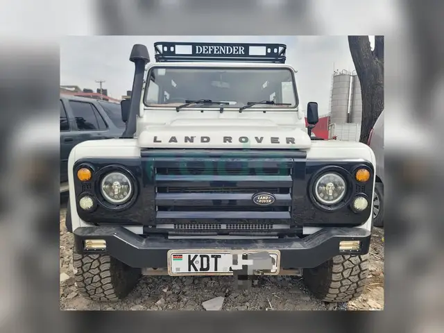 2009 Land Rover Defender 110 4WD