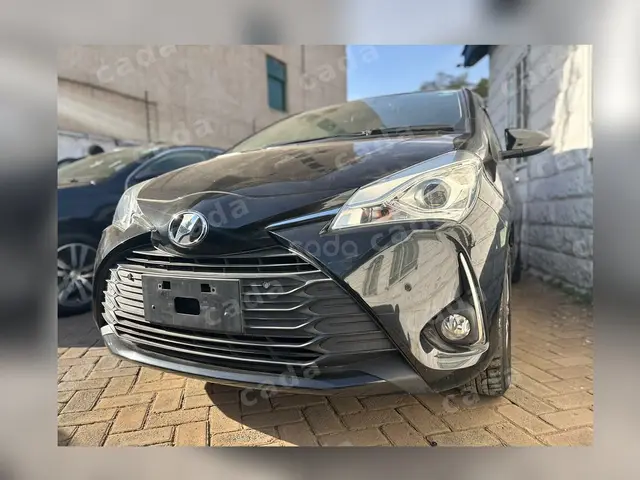 2019 Toyota Vitz KSP130 — photo 1 of 7