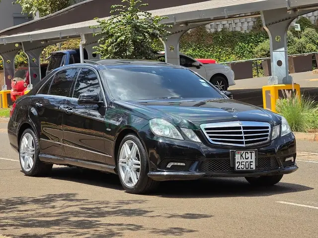 Mercedes-Benz E250