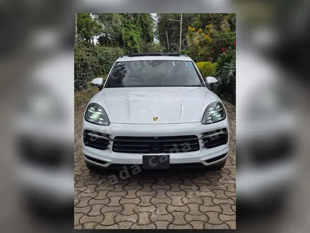 2018 Porsche Cayenne 3.0 V6 — photo 1 of 20